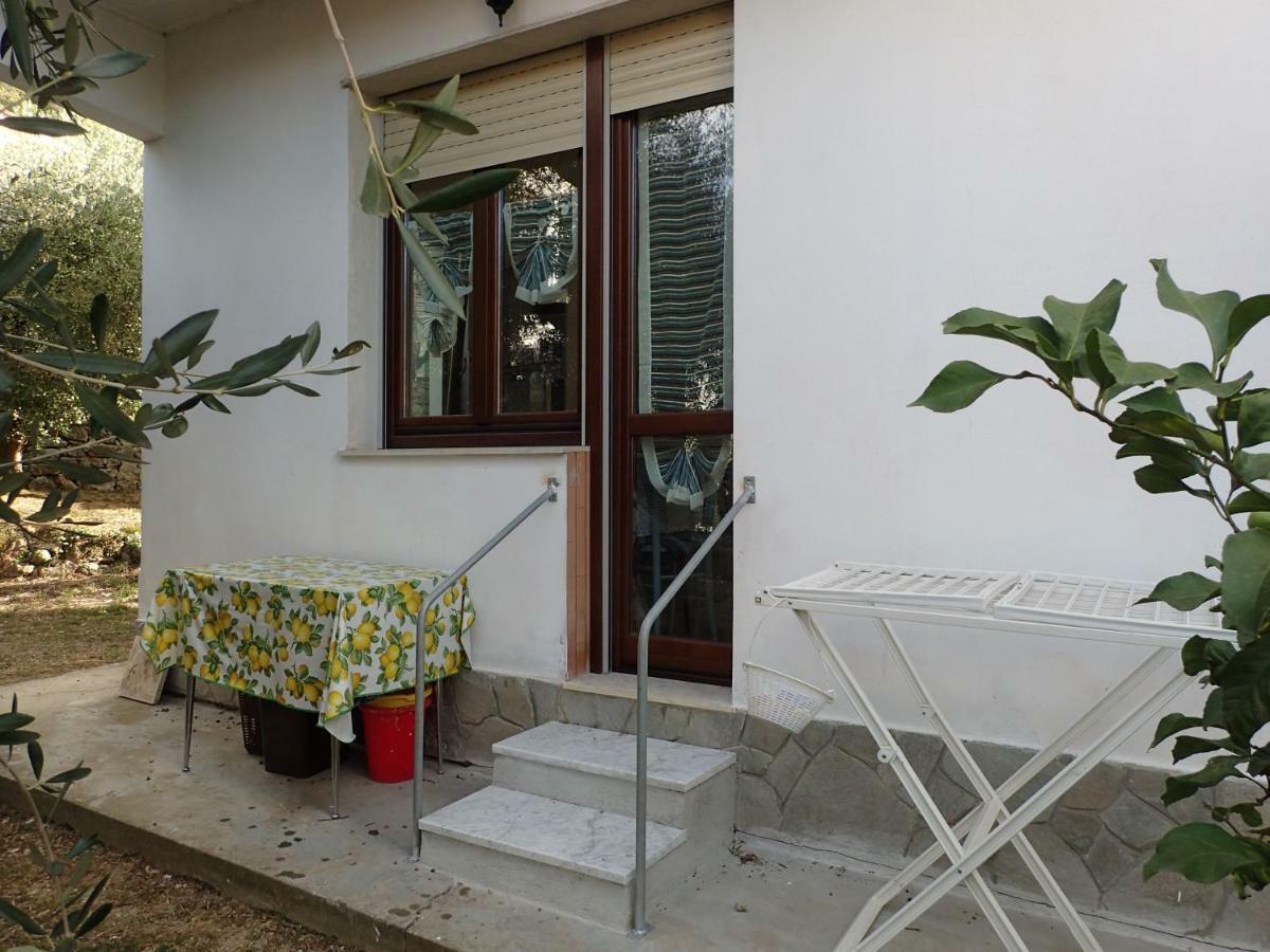 Casetta Tra Gli Ulivi Vicina Al Mare Giustenice Exterior photo
